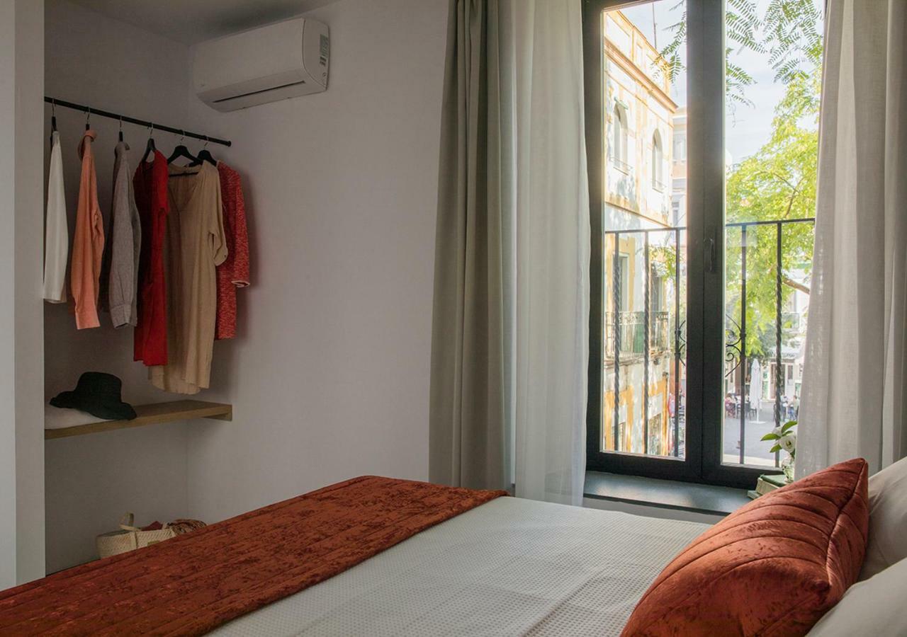 Feria Pool & Luxury Apartman Sevilla Kültér fotó