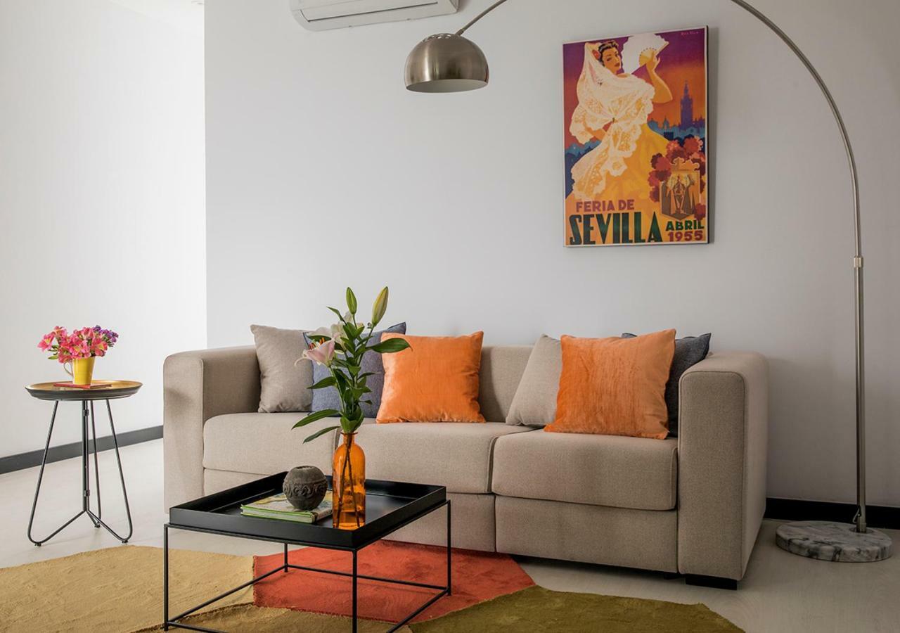 Feria Pool & Luxury Apartman Sevilla Kültér fotó
