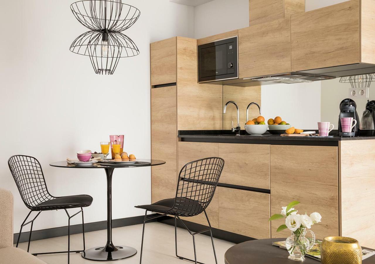 Feria Pool & Luxury Apartman Sevilla Kültér fotó