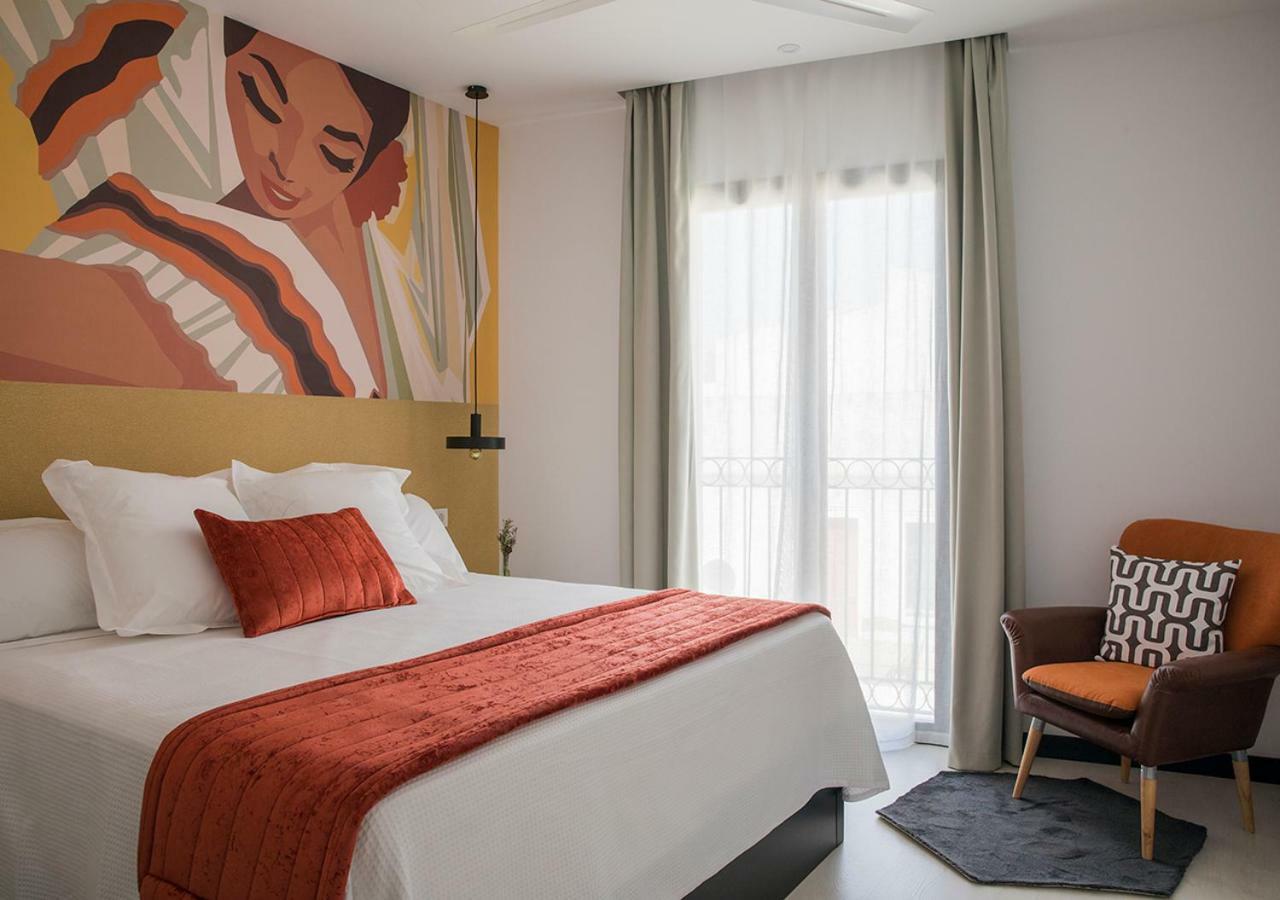 Feria Pool & Luxury Apartman Sevilla Kültér fotó
