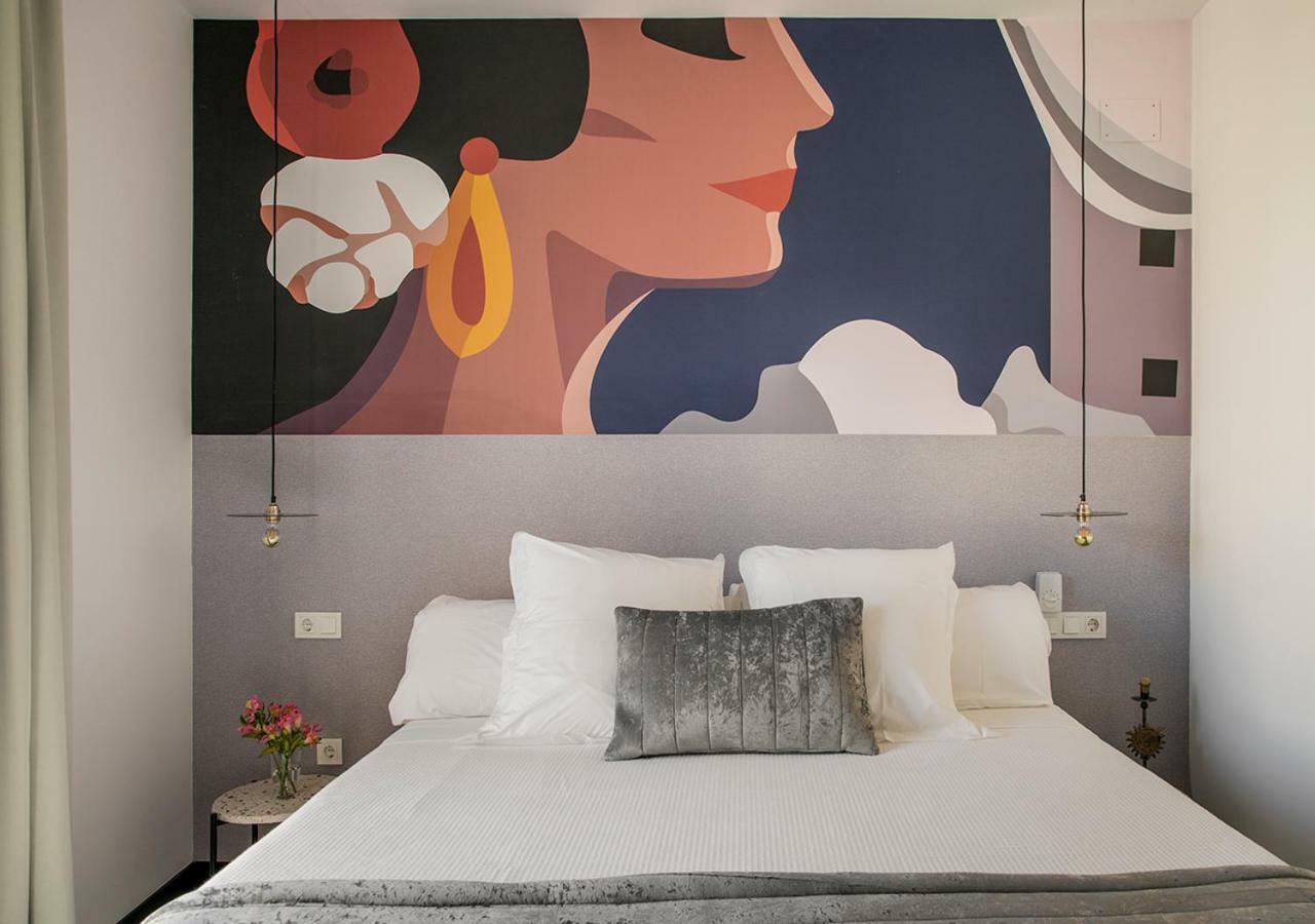 Feria Pool & Luxury Apartman Sevilla Kültér fotó